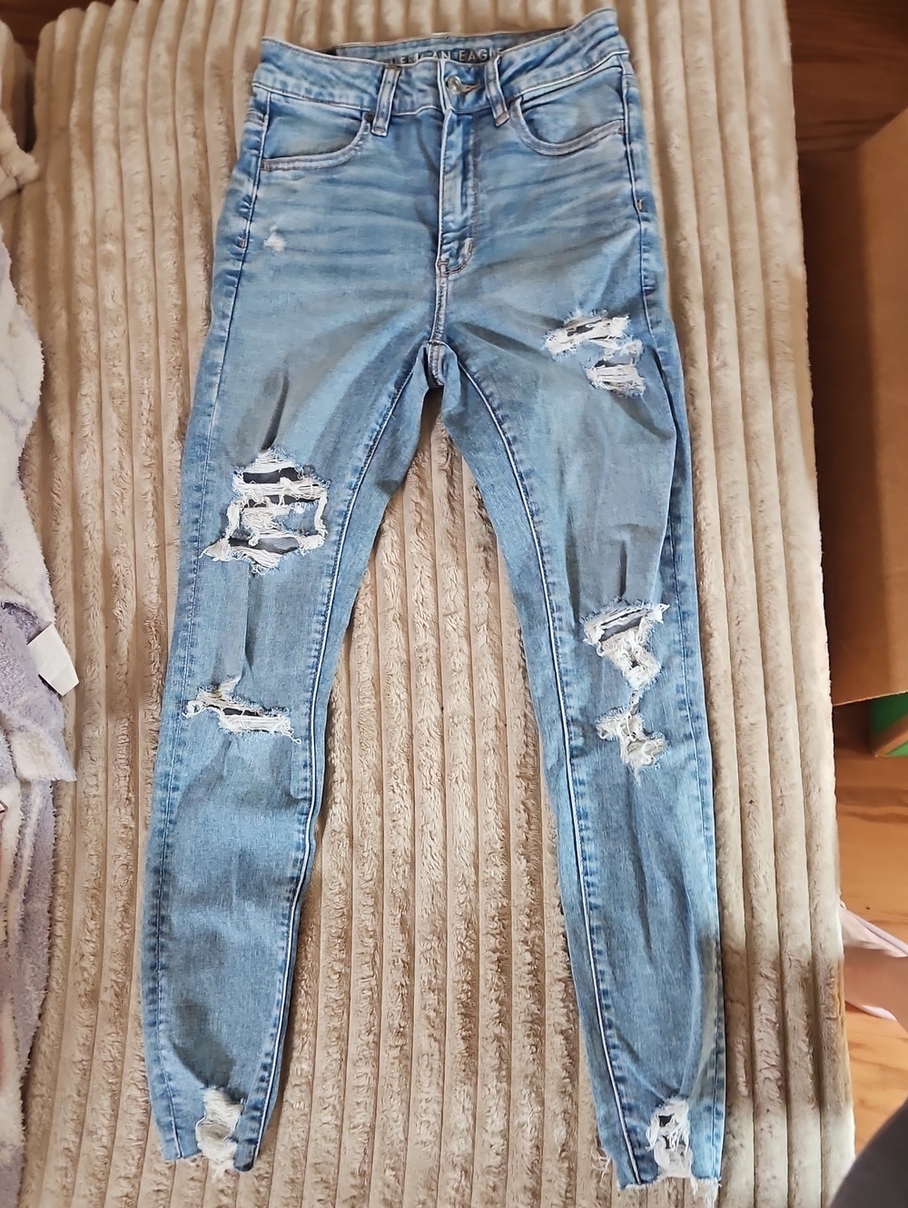 American Eagle Outfitters Light Blue Ripped Skinny Jeans